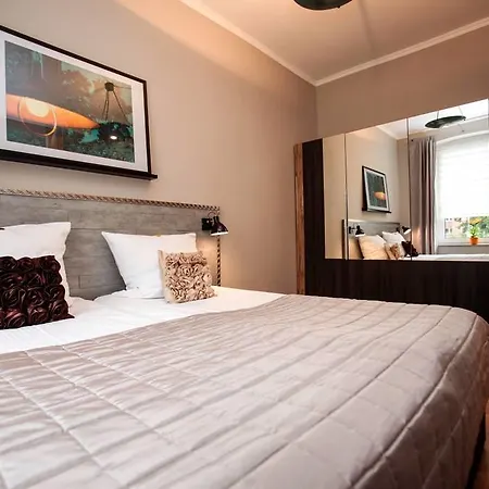 3 エプフェル デザイン * エッセン